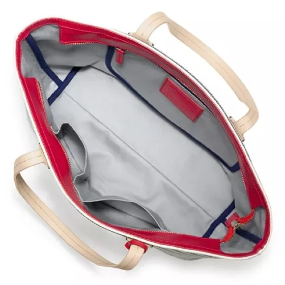 VGUC Coach Legacy Weekend Saint James YarnDyed Medium Tote made in 2013 - Picture 2 of 12